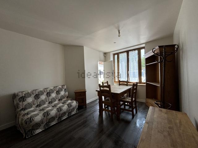 Appartement location à Moulins-Engilbert, Nièvre