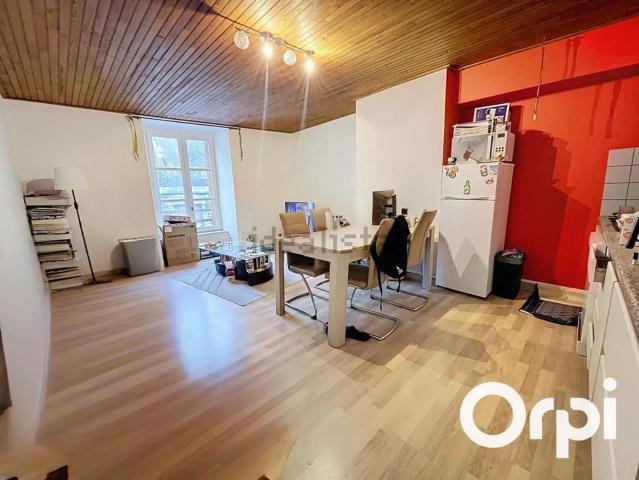 Appartement vente à Lotissement Les Monts du Cantal, Murat
