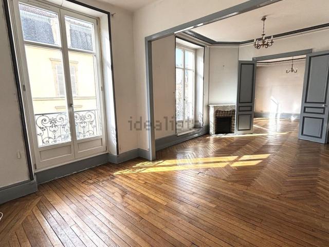Appartement vente à Saint-Nicolas - Charles III - Ville vieille - Trois Maisons - Léopold, Nancy