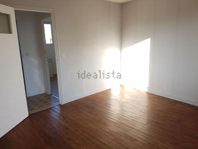 Appartement location à Saint-Laurent, Nanteuil-le-Haudouin
