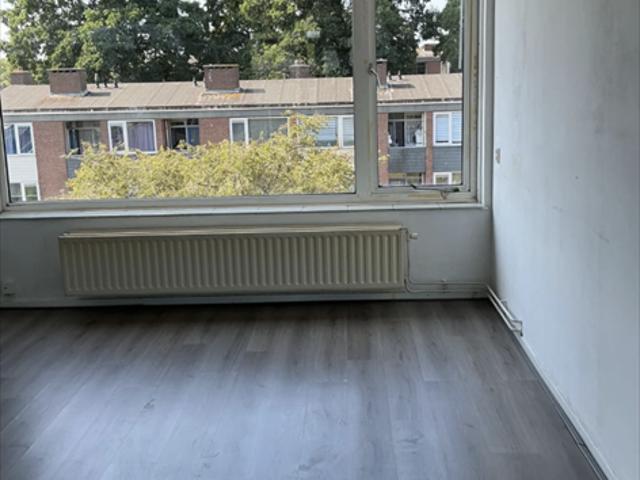 Appartement te huur in Zwijndrecht, Zuid Holland