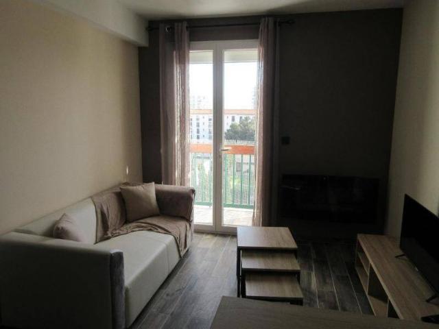 Studio location à Vertefeuille, Perpignan