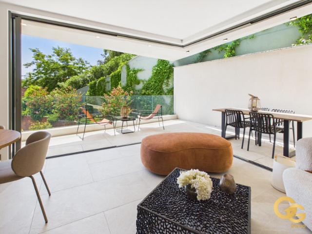 Appartement vente à Arrondissement de Draguignan, Les Adrets-de-l'estérel