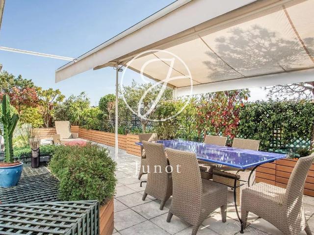 Appartement vente à Neuilly-sur-Seine, Hauts-de-Seine