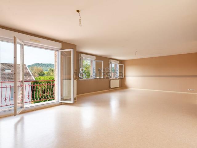 Appartement vente à Neuves-Maisons, Meurthe-et-Moselle