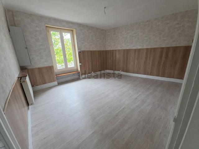 Appartement vente à Cour de l'Abbaye, Nevers