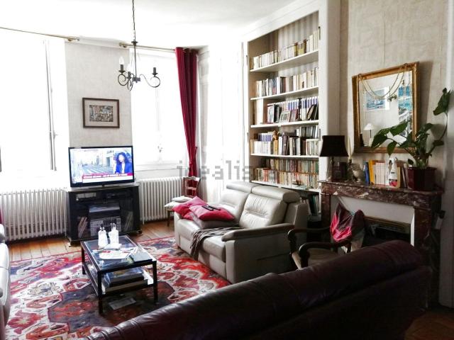 Appartement vente à Cour St Sauveur, Nevers