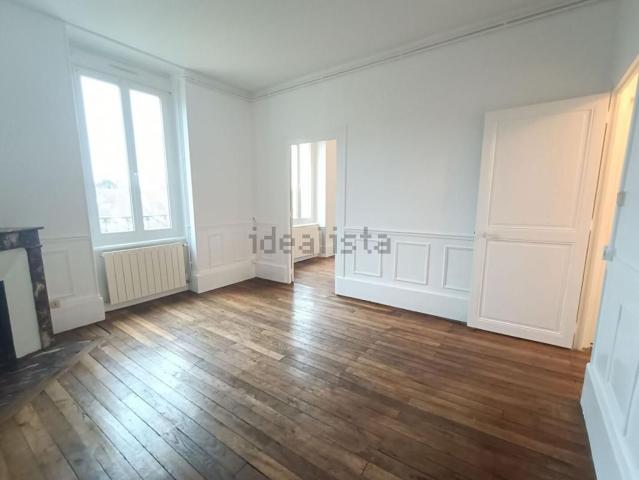 Appartement location à Cour de l'Abbaye, Nevers