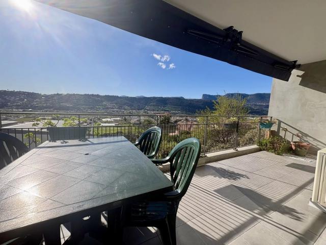 Appartement vente à Saint-Isidore, Nice
