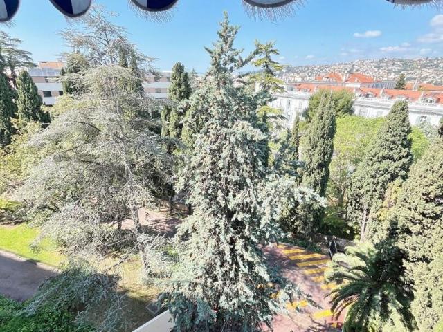 Appartement vente à Bellet, Nice