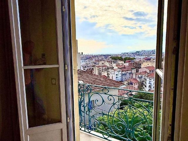 Appartement vente à Saint-Roch, Nice