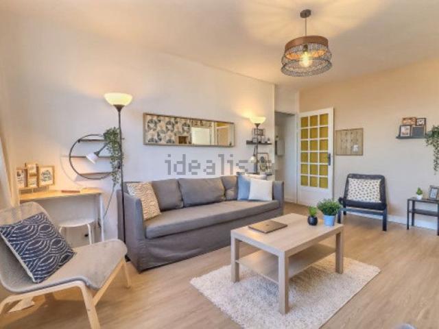 Appartement location à Les Carmes, Nîmes