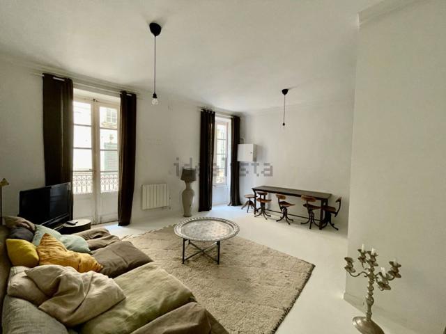 Appartement location à Écusson, Nîmes
