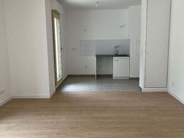 Appartement location à France métropolitaine, Aubervilliers