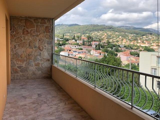 Appartement location à Arrondissement de Toulon, Ollioules