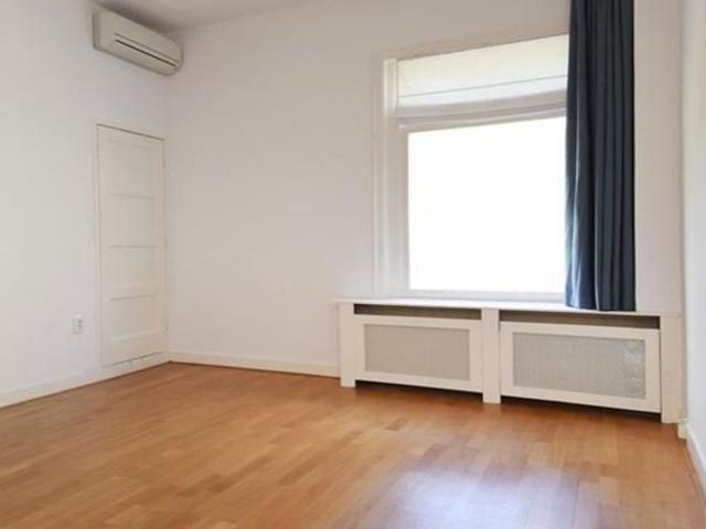Appartement te huur in Waalsdorp, Den Haag