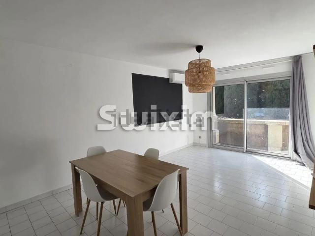 Appartement location à Baron, Orange