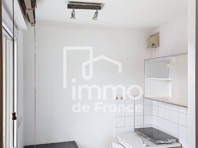 Studio location à Bouvent, Oyonnax