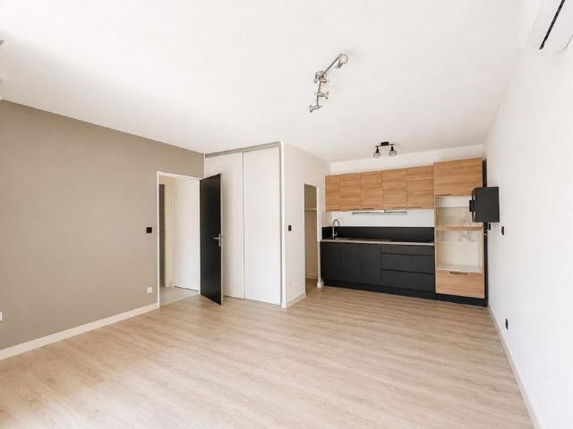 Appartement location à Nîmes, Poulx