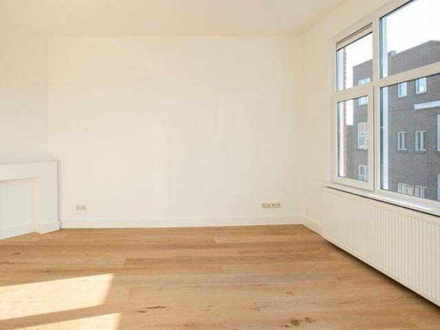 Appartement te huur in Bezuidenhout, Zuid Holland