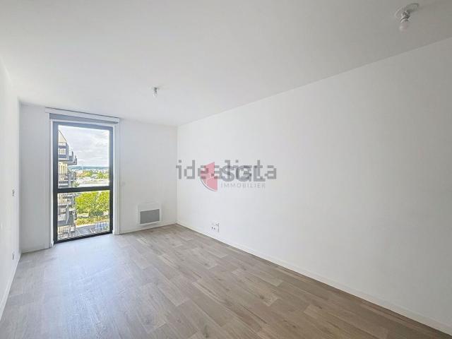 Appartement location à Atlantis, Massy