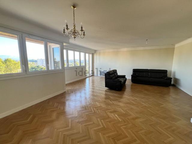 Appartement vente à Centre Ville, Pau