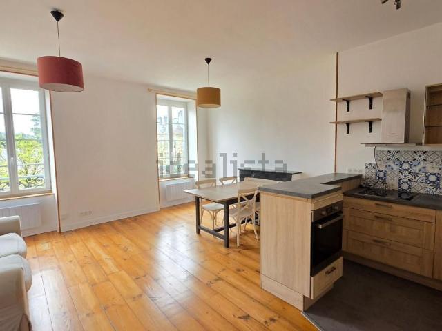 Appartement vente à XIV Juillet, Pau