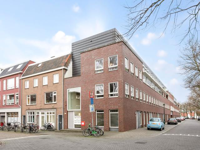Appartement te huur in De Muntel, Bosch