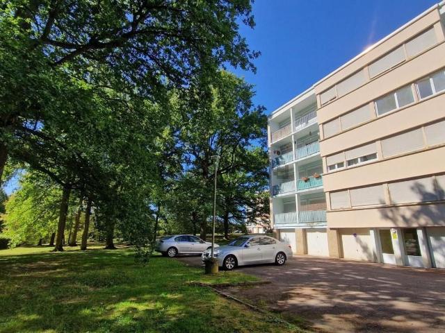 Appartement location à Cité de Rozelay, Perrecy-les-Forges