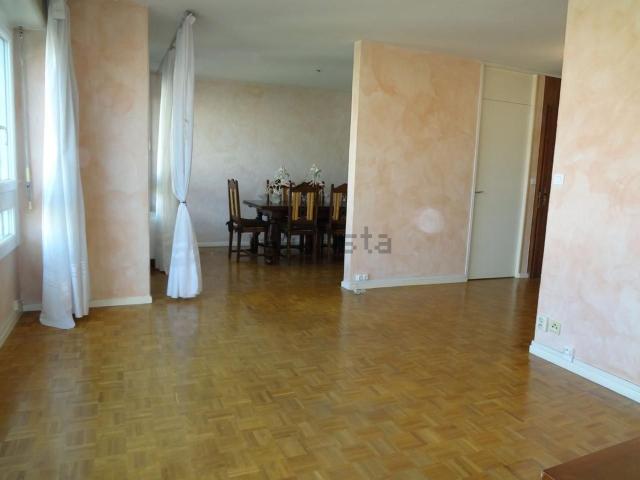 Appartement vente à Pierre-Bénite, Oullins-Pierre-Bénite