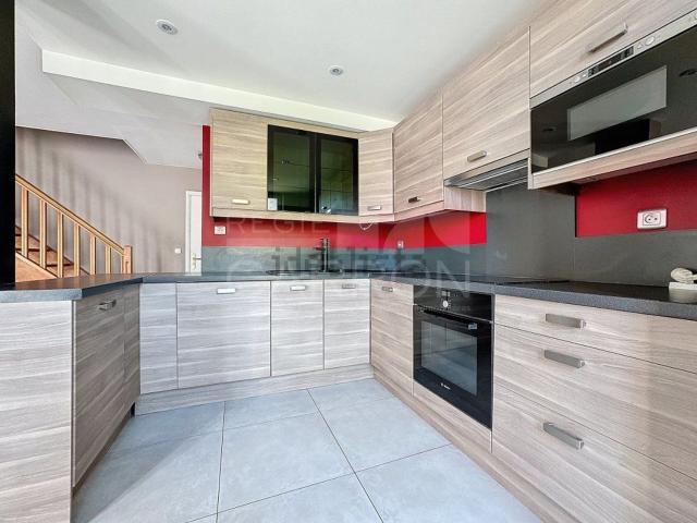 Appartement location à Pierre-Bénite, Oullins-Pierre-Bénite