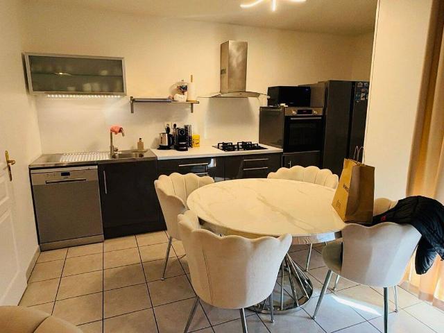 Appartement location à Le Molard, Décines-Charpieu