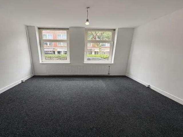 Appartement te huur in Bloemhof, Rotterdam