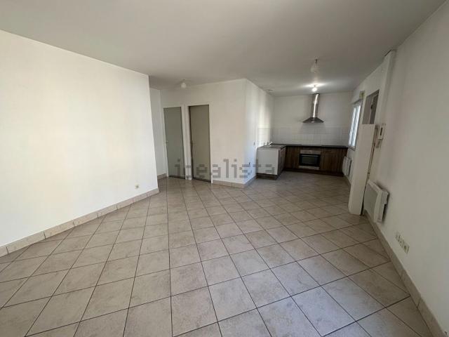 Appartement location à Sur les Vignes, Pont-de-Chéruy