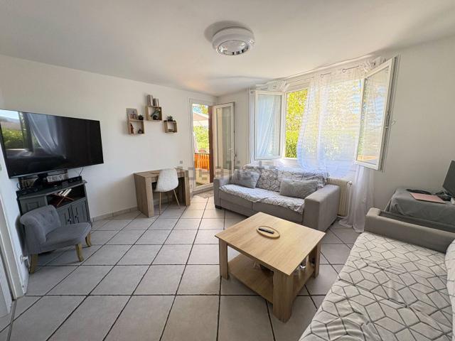 Appartement vente à Grand Champ, Pont-de-Chéruy