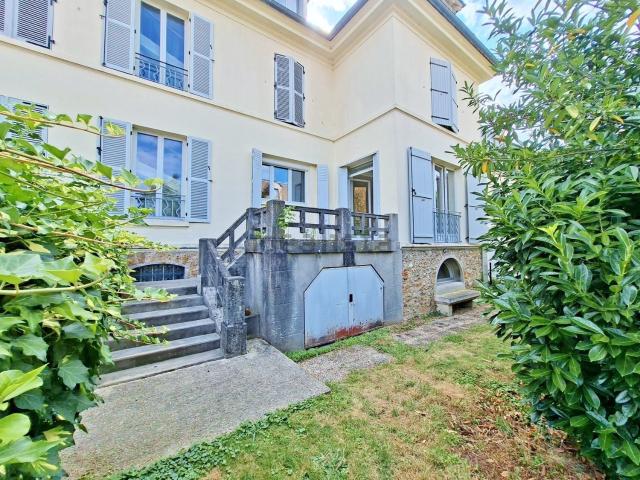 Appartement vente à Les Noyers, Pontoise