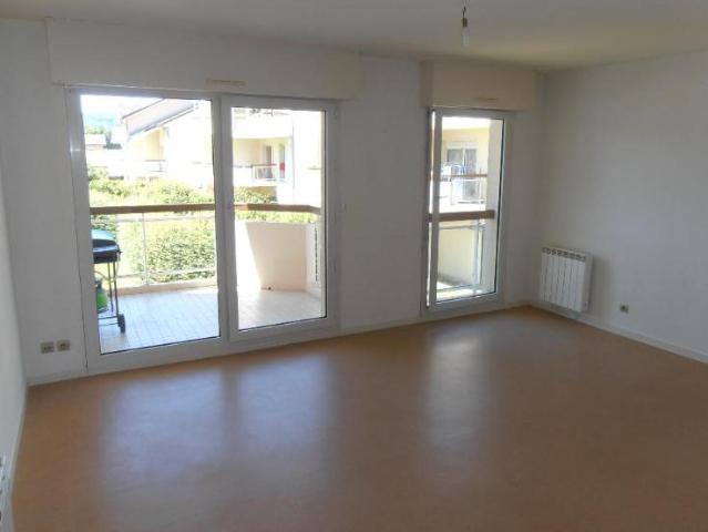 Appartement location à Nantua, Port