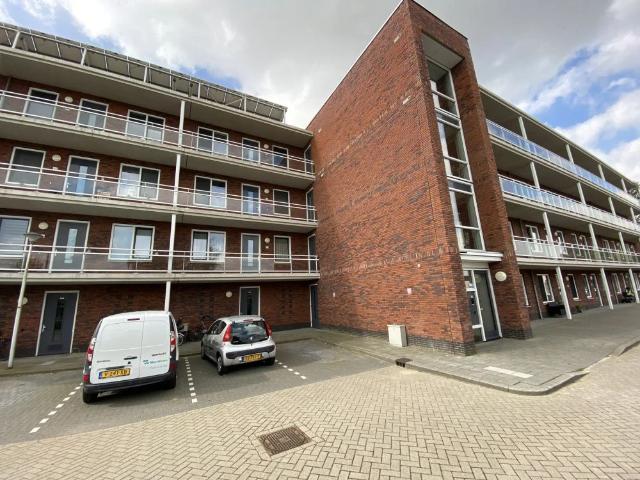 Appartement te huur in Oude Wetering, Zuid Holland