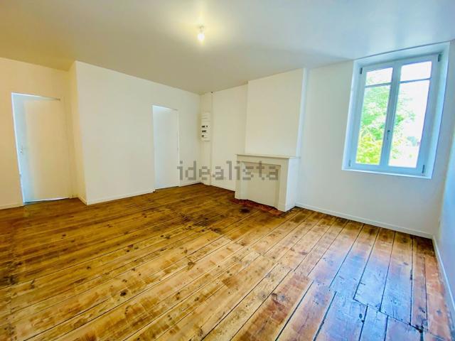 Appartement location à Magenta, Préchac