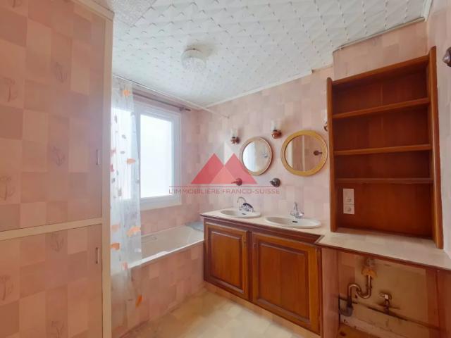 Appartement vente à Saint-Claude, Saint-laurent-en-grandvaux