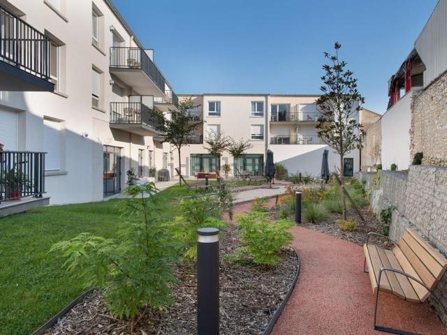 Appartement vente à Champbenoist, Provins
