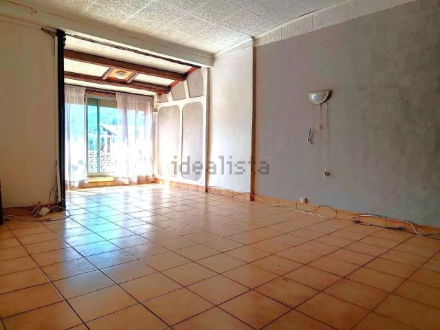 Appartement vente à Puget-Théniers, Alpes-Maritimes
