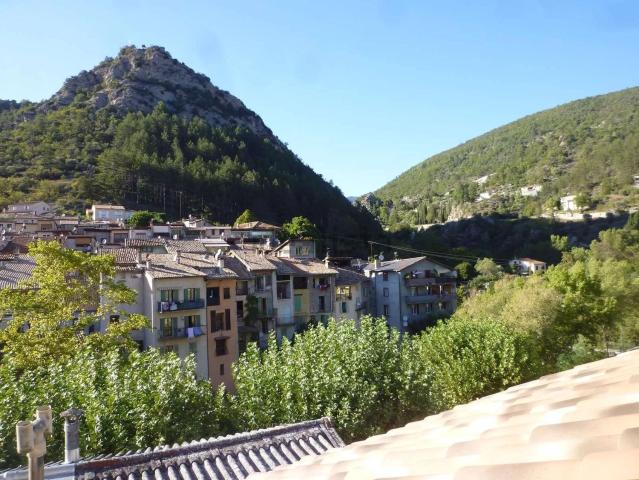 Appartement vente à Planet, Puget-Théniers