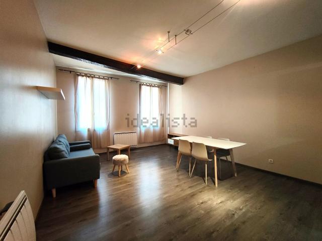 Appartement location à Le Joncas, Réalmont