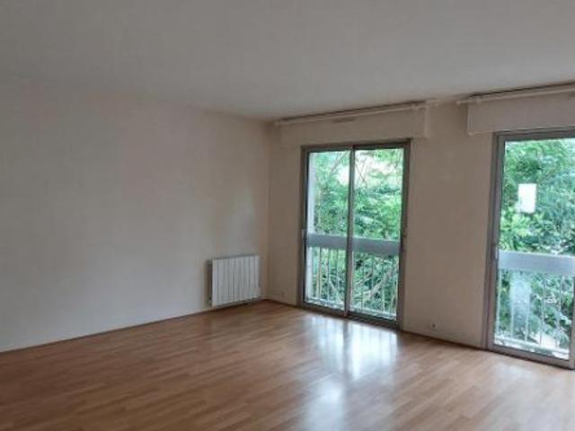 Appartement location à France métropolitaine, Rueil-malmaison