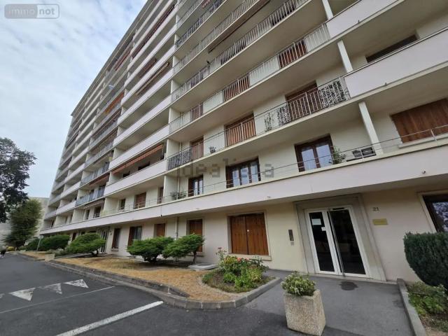 Appartement vente à Faubourg de Laon, Reims