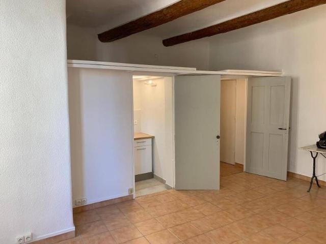 Studio location à Saint-Eutrope, Aix-en-Provence