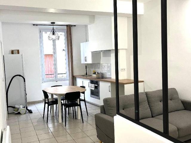 Appartement location à Carlencas-et-Levas, Hérault