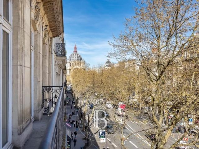 Appartement vente à Paris, Île-de-France