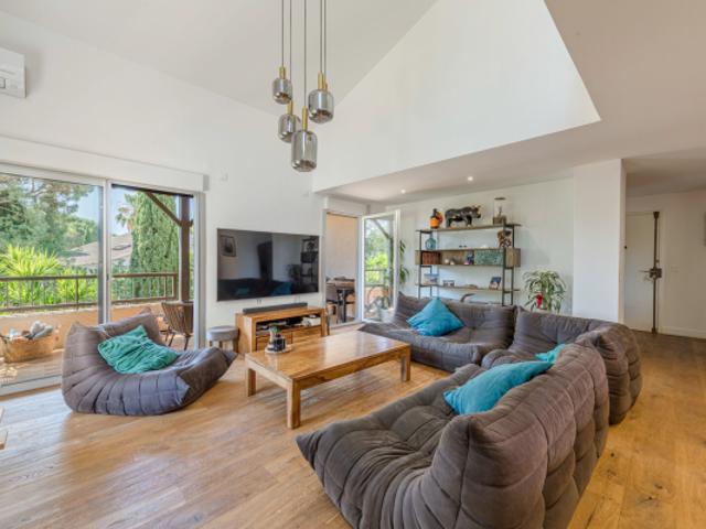 Appartement vente à Arrondissement de Draguignan, Saint-raphaël